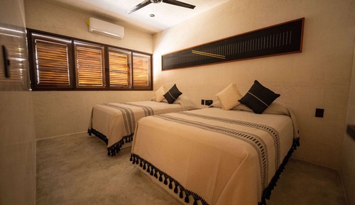 House, 2 Bedrooms, Private Pool
