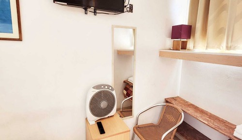 Junior Room