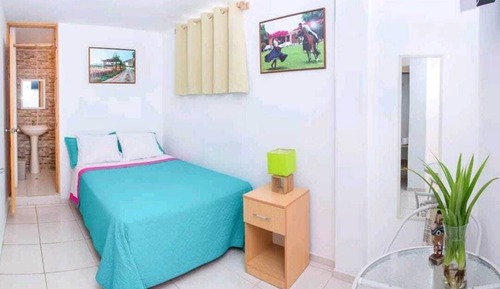 Standard Room, 1 Queen Bed