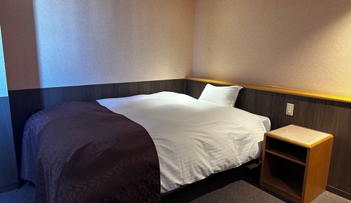 Twin Room, Non Smoking (Hollywood)