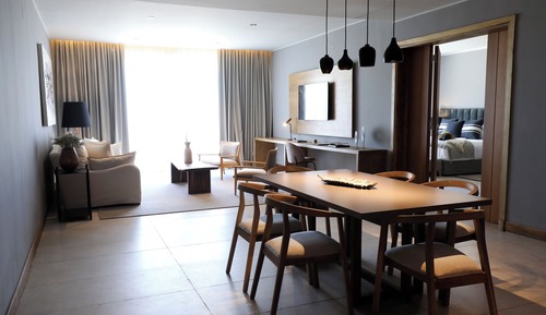 Premium Suite