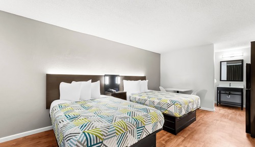 Deluxe Room, 2 Double Beds, Non Smoking, Refrigerator & Microwave