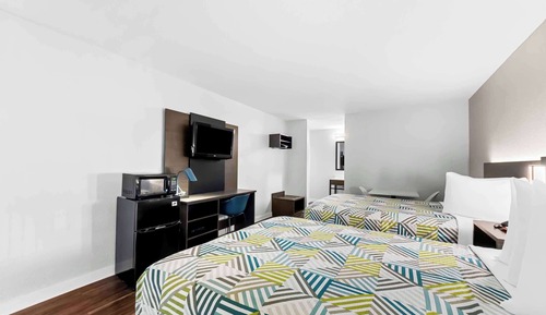 Standard Room, 2 Double Beds, Smoking, Kitchenette