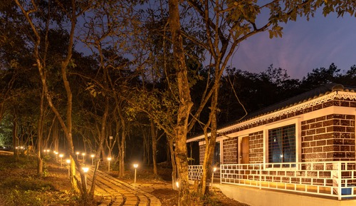 Deluxe Shared Dormitory
