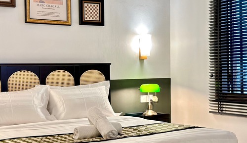 Classic Room, 1 Queen Bed, Ensuite