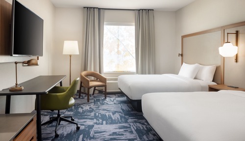 Standard Room, 2 Queen Beds, Non Smoking (Mobility/Hearing Accessible, Tub)