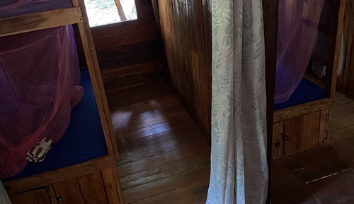 Comfort Shared Dormitory, Multiple Bedrooms