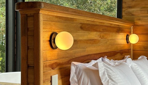 Superior Cabin, Jetted Tub