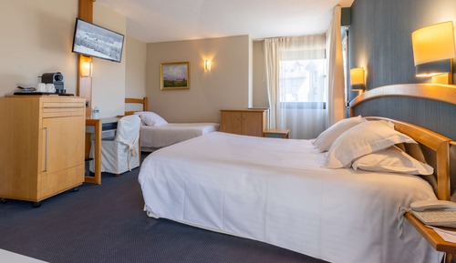 Family Room, Multiple Beds, Non Smoking (Living Room;with Sofabed)