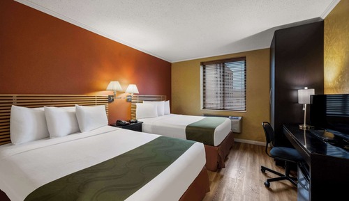 Standard Room, 2 Queen Beds, Non Smoking