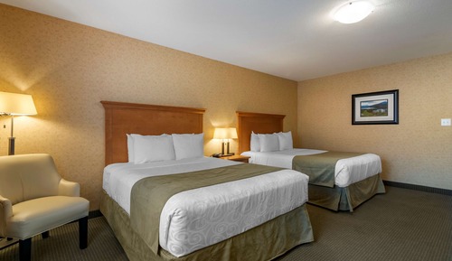 Family Suite, Multiple Beds, Non Smoking, Refrigerator & Microwave