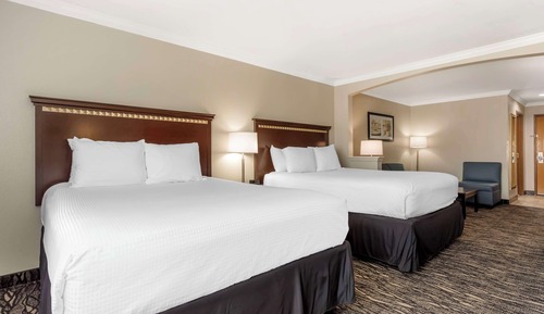 Standard Room, 2 Queen Beds, Non Smoking, Refrigerator & Microwave (Oversized Room;with Sofabed)