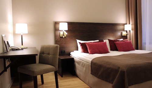 Double Room (Compact)