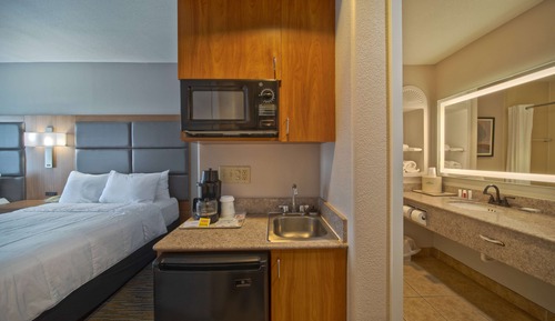 Room, 2 Queen Beds, Non Smoking
