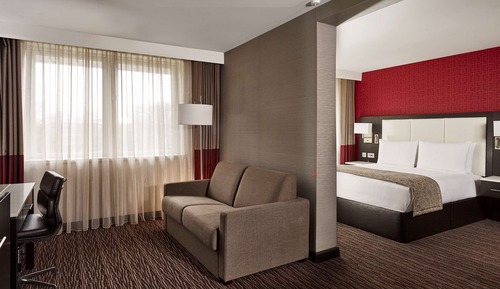 Junior Suite, 1 Queen Bed, Accessible, Non Smoking