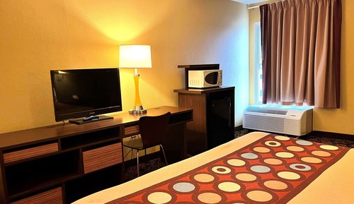 Suite, 1 King Bed, Jetted Tub