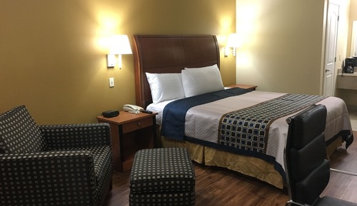 Standard Room, 1 King Bed, Non Smoking