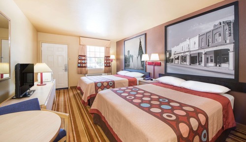 Standard Room, 2 Queen Beds, Smoking