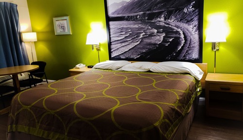 Room, 1 King Bed, Accessible, Non Smoking (Mobility)