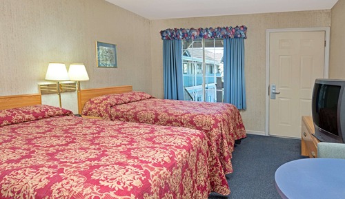 Double Room, 2 Double Beds