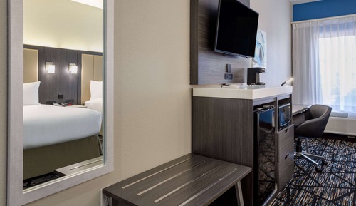 Room, 2 Queen Beds, Non Smoking