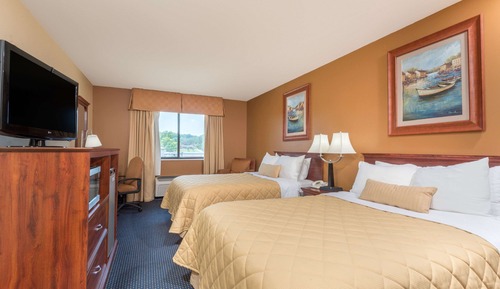 Standard Room, 2 Double Beds, Non Smoking