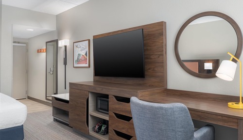 Standard Room, 1 King Bed
