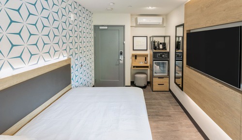 Junior Room, 1 Double Bed (Self Check-in with Virtual Front Desk)