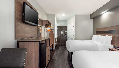 Standard Room, 2 Double Beds, Non Smoking