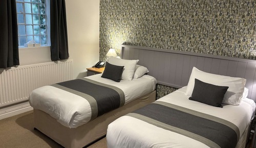 Comfort Room, 2 Single Beds, Non Smoking