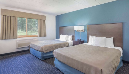 Room, 2 Queen Beds, Non Smoking