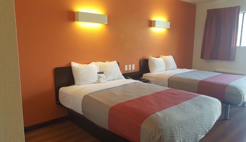 Standard Room, 2 Double Beds, Non Smoking