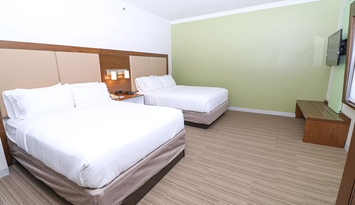 Suite, Multiple Beds