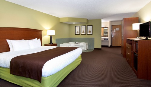 Suite, 1 King Bed with Sofa bed, Non Smoking, Fireplace (Jetted Tub)