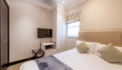 Superior Apartment, 2 Bedrooms, 1 Bathroom
