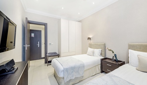 Standard Apartment, 3 Bedrooms (Lower Ground floor)
