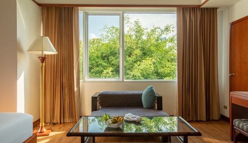 Junior Suite, 1 King Bed