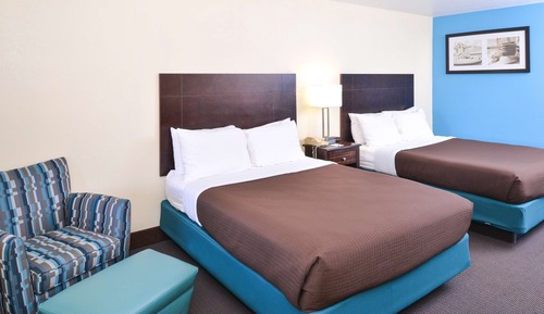 Room, 2 Queen Beds, Non Smoking