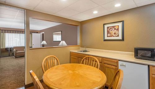 Suite, 2 Bedrooms, Non Smoking