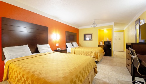 Standard Room, 2 Queen Beds, Smoking