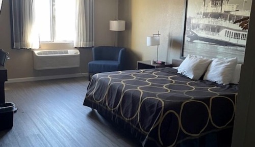 Studio Suite, 1 King Bed, Non Smoking
