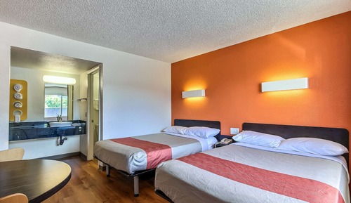 Standard Room, 2 Double Beds, Non Smoking, Refrigerator