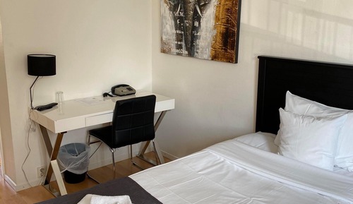 Business Single Room
