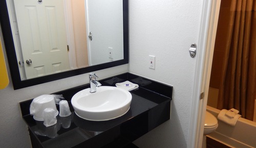 Standard Room, 2 Queen Beds, Non Smoking, Kitchenette