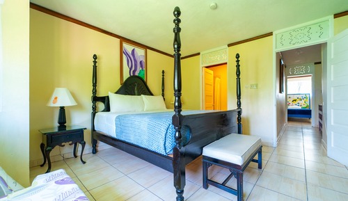Suite, 2 Bedrooms, Garden/Pool View with Full- Time Nanny Service