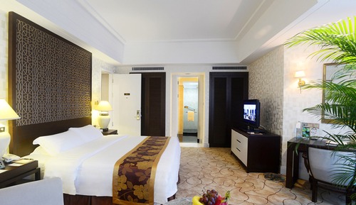 Premier Deluxe Room 