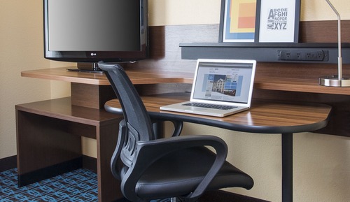 Executive Suite, 1 King Bed with Sofa bed (Hearing Accessible)