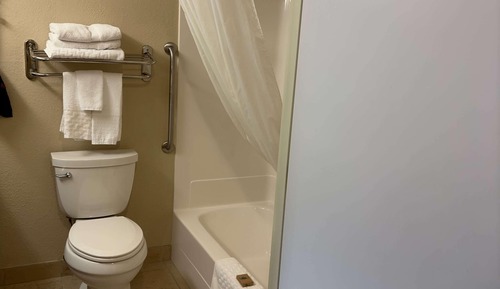 Suite, 1 King Bed with Sofa bed, Non Smoking, Jetted Tub
