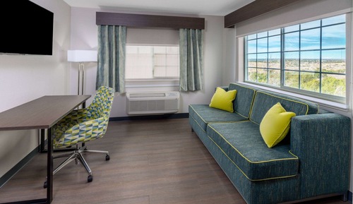 Studio Suite, 2 Queen Beds, Non Smoking (Limited View)
