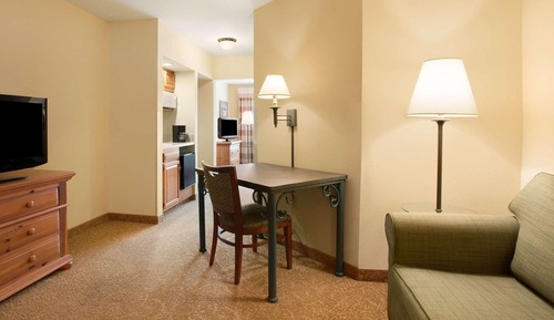 Studio Suite, 1 Queen Bed, Non Smoking